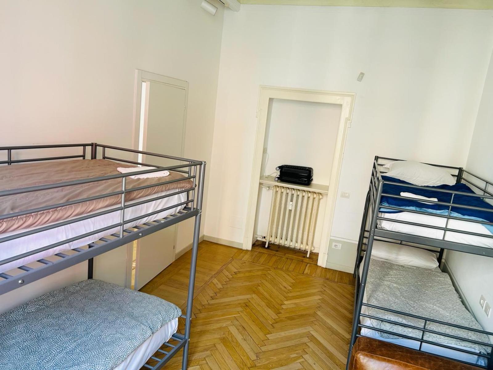 Hostel Boutique Милан Экстерьер фото