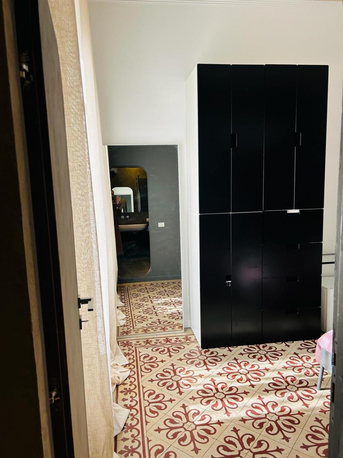 Hostel Boutique Милан Экстерьер фото