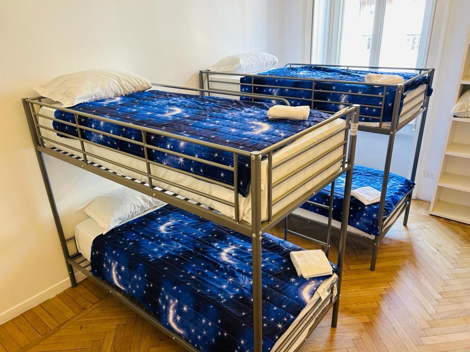 Hostel Boutique Милан Экстерьер фото