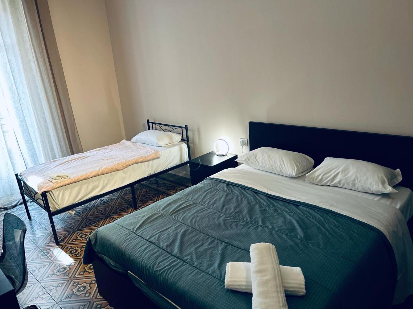 Hostel Boutique Милан Экстерьер фото
