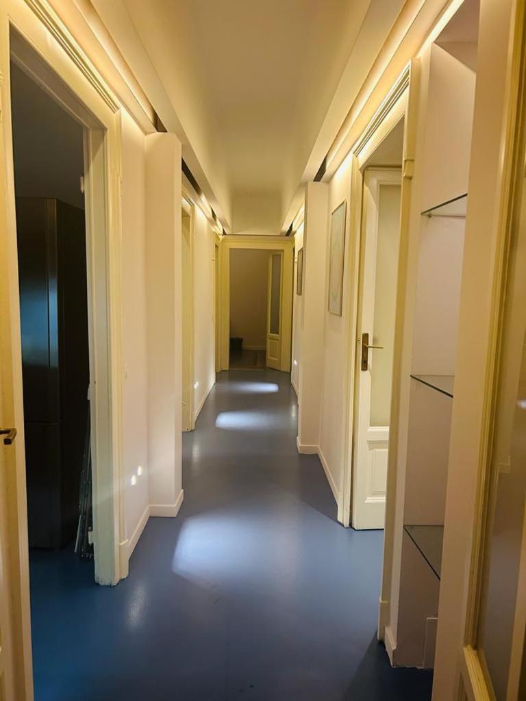 Hostel Boutique Милан Экстерьер фото